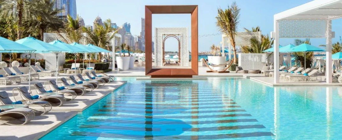 Beachfront Bliss: Best 5-Star Resorts in Dubai by the Sea
